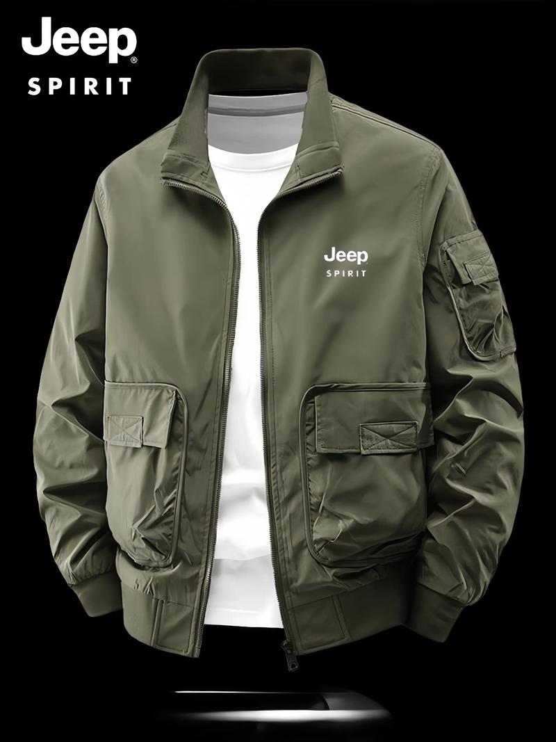 校园里的时尚密码：校服定制产业的发展动态